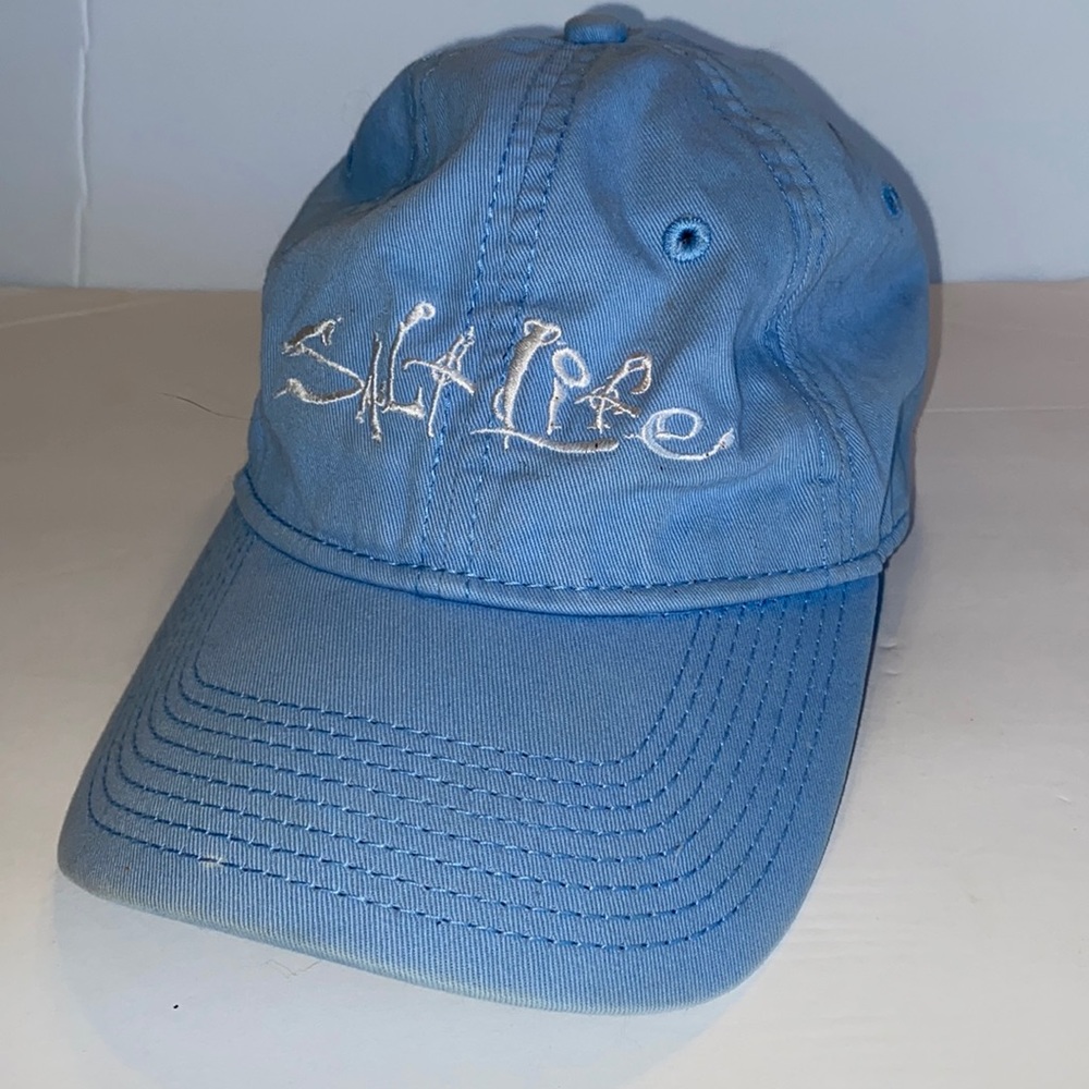 Salt Life women’s hat NWOT adjustable light blue